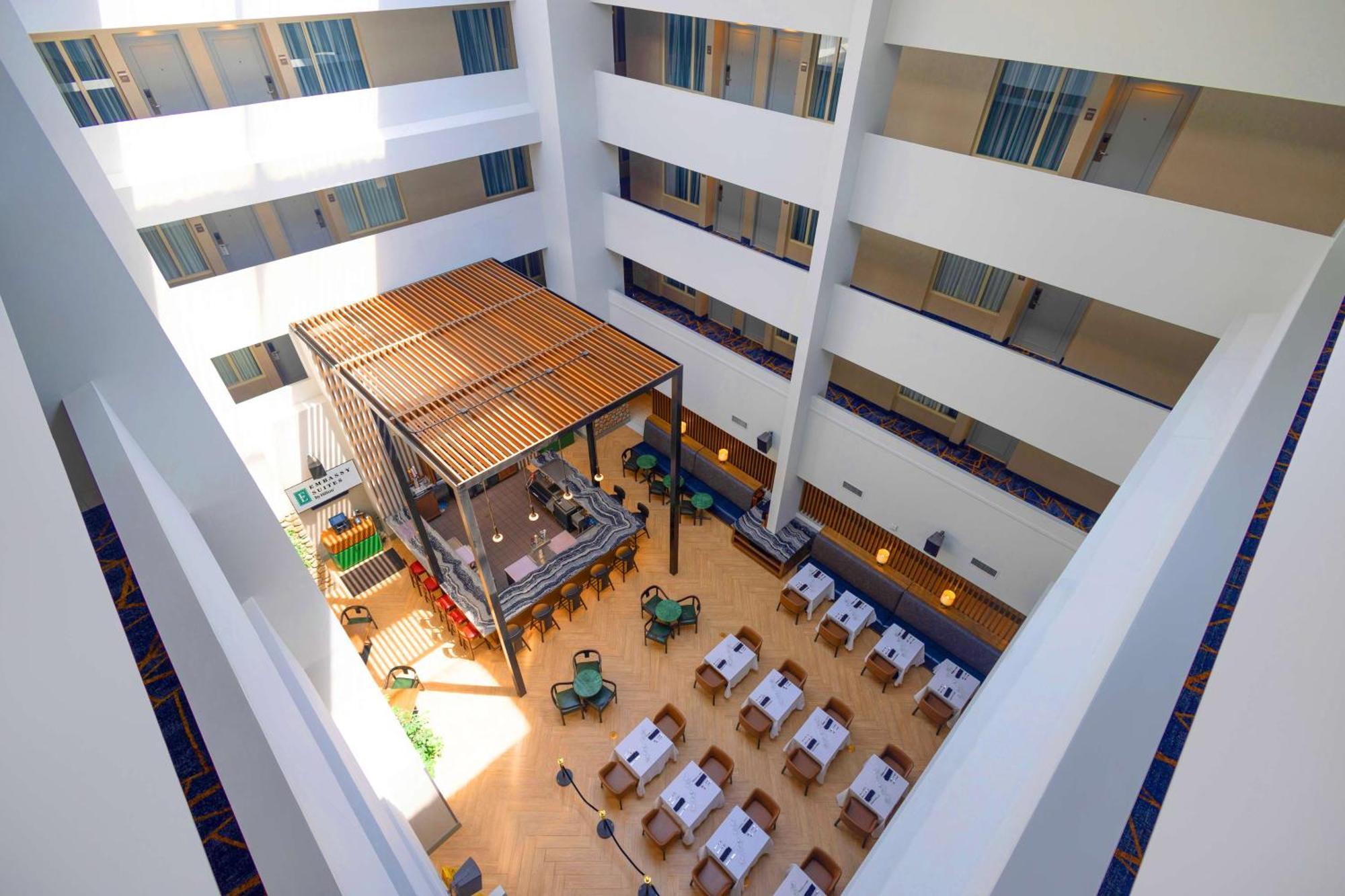 Embassy Suites By Hilton Philadelphia Valley Forge Wayne Eksteriør bilde